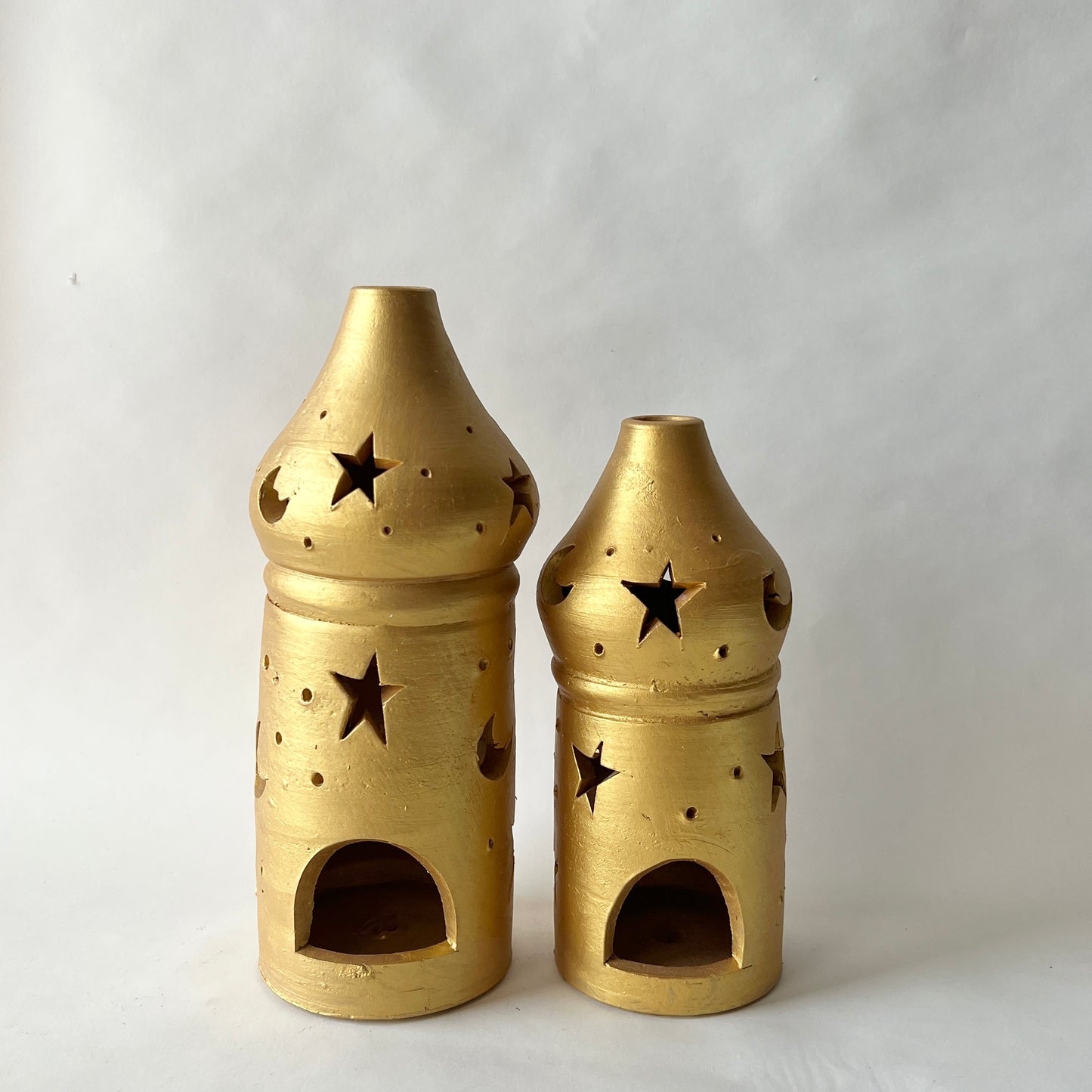 Stars in The Sky Pottery Lantern - Gold ( PICK UP ONLY)