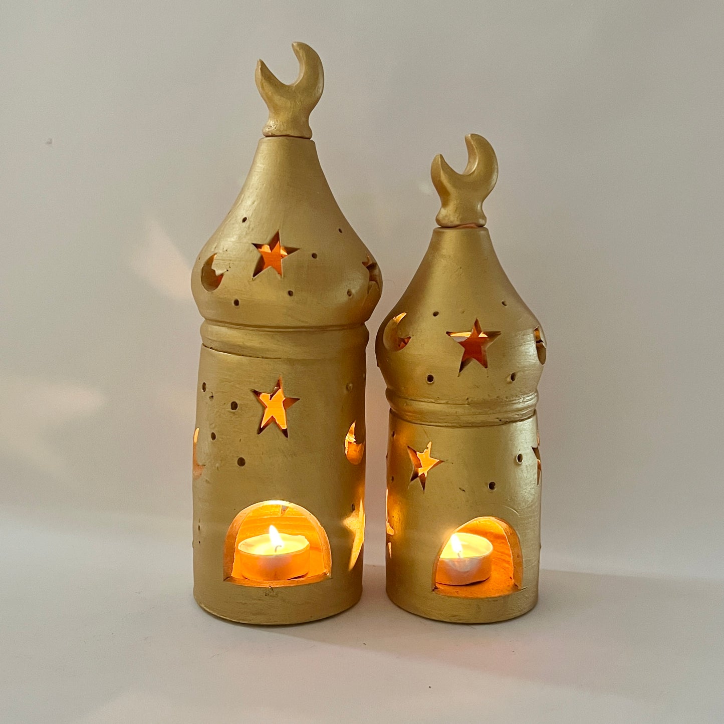 Stars in The Sky Pottery Lantern - Gold ( PICK UP ONLY)