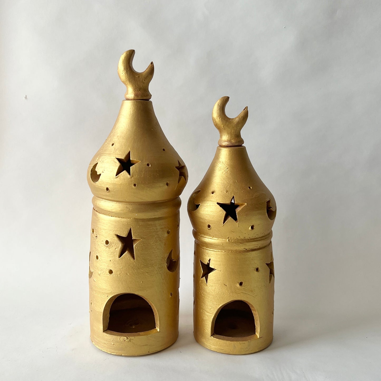 Stars in The Sky Pottery Lantern - Gold ( PICK UP ONLY)
