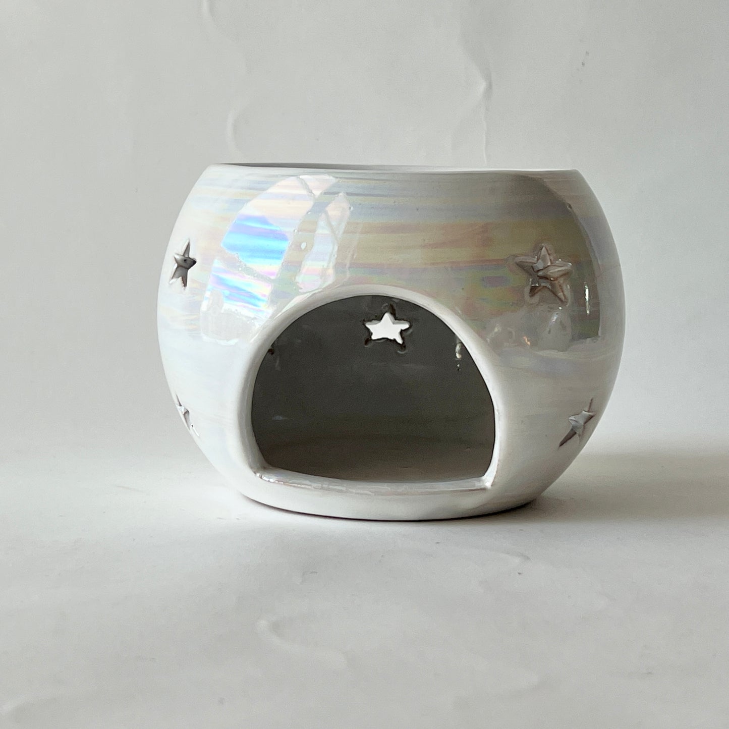 Handmade Pottery Wax & Oil Burner - White
