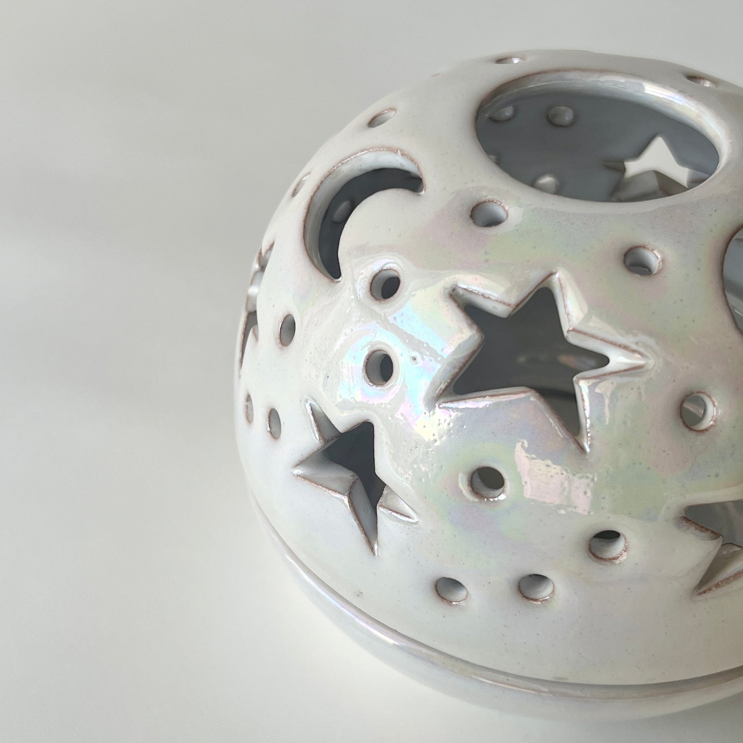 Stars in The Sky Candle Holder - White Iridescent