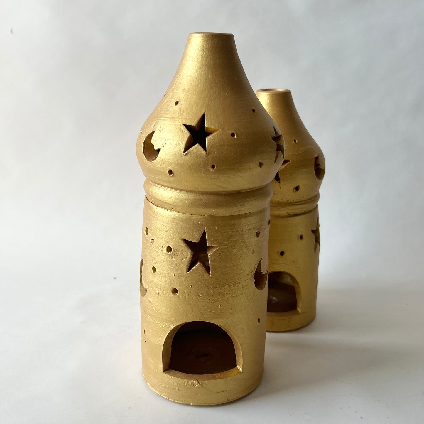Stars in The Sky Pottery Lantern - Gold ( PICK UP ONLY)