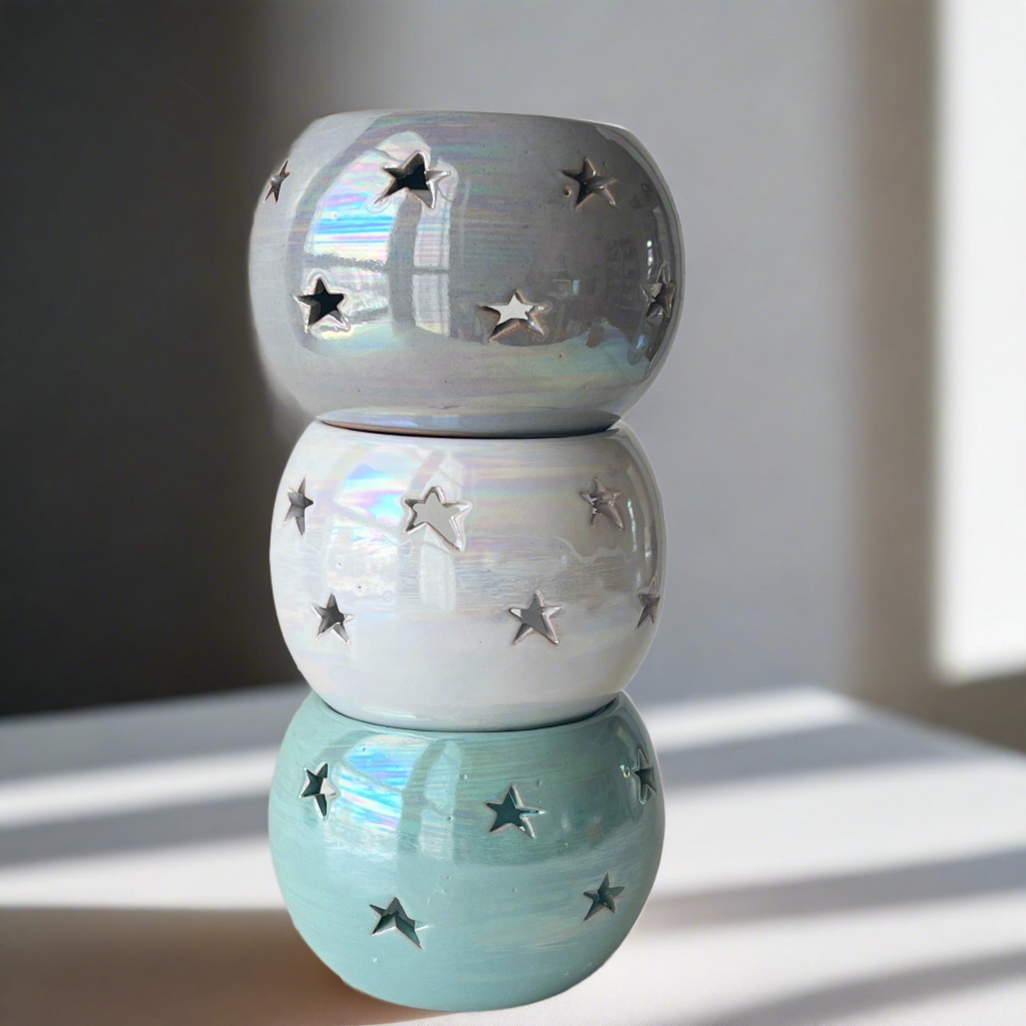 Handmade Pottery Wax & Oil Burner - White