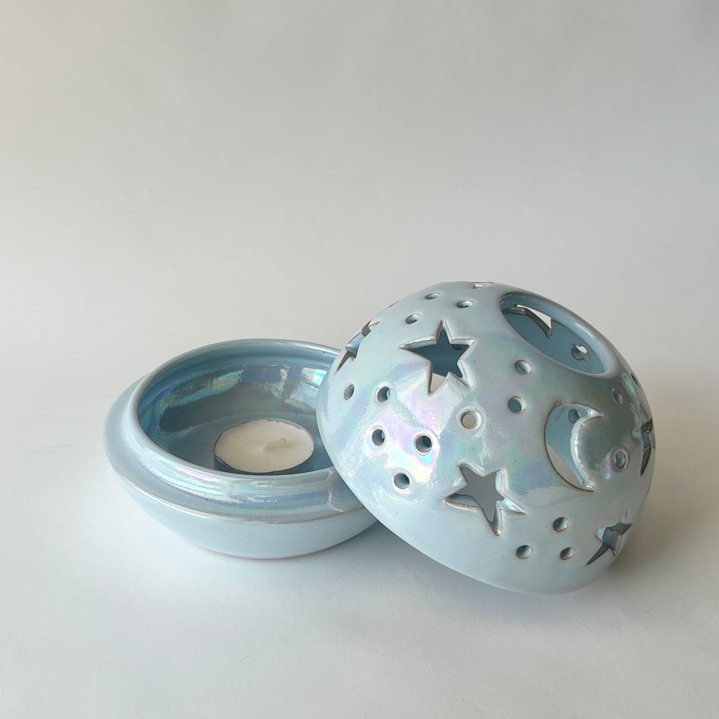 Stars in The Sky Candle Holder - Baby Blue Iridescent