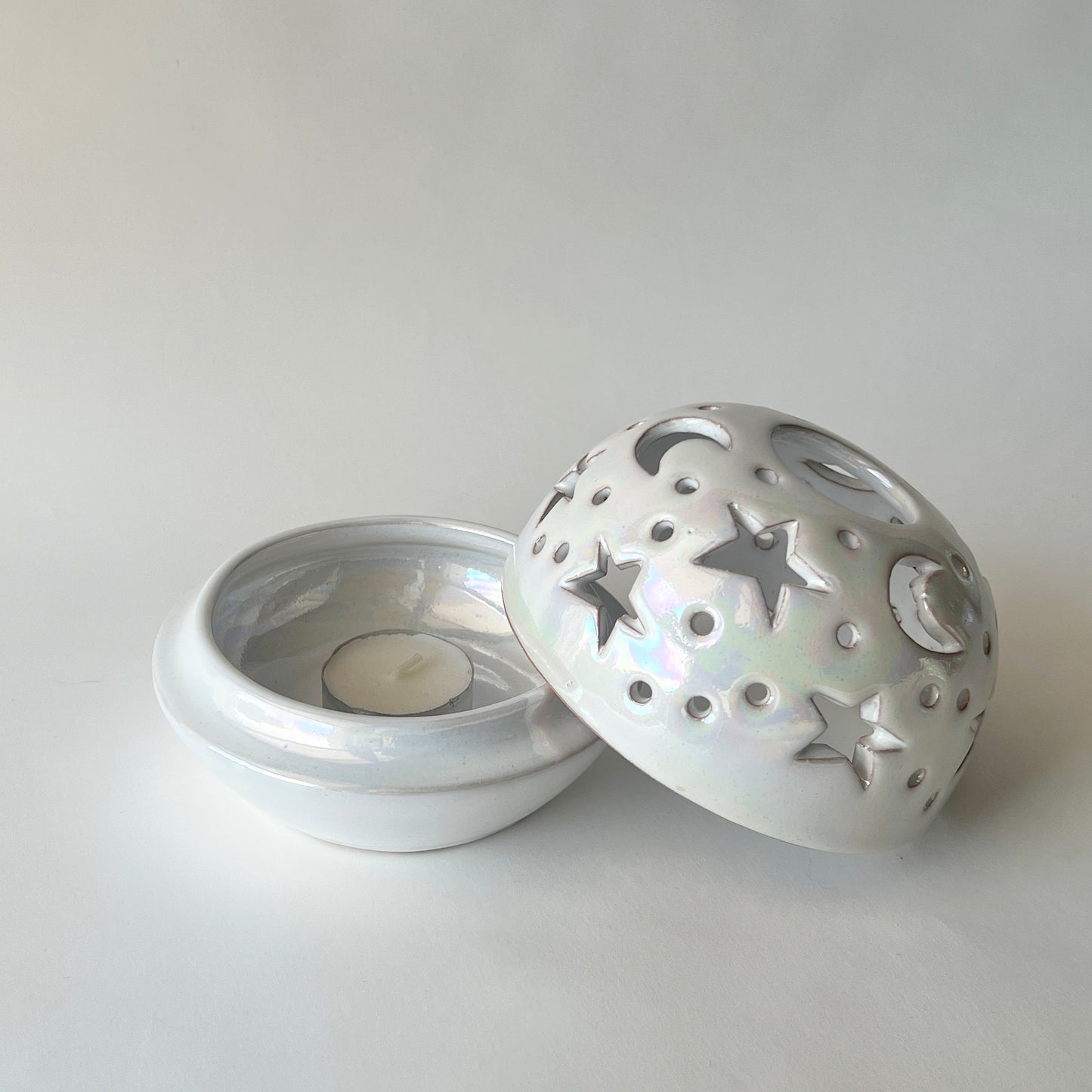 Stars in The Sky Candle Holder - White Iridescent
