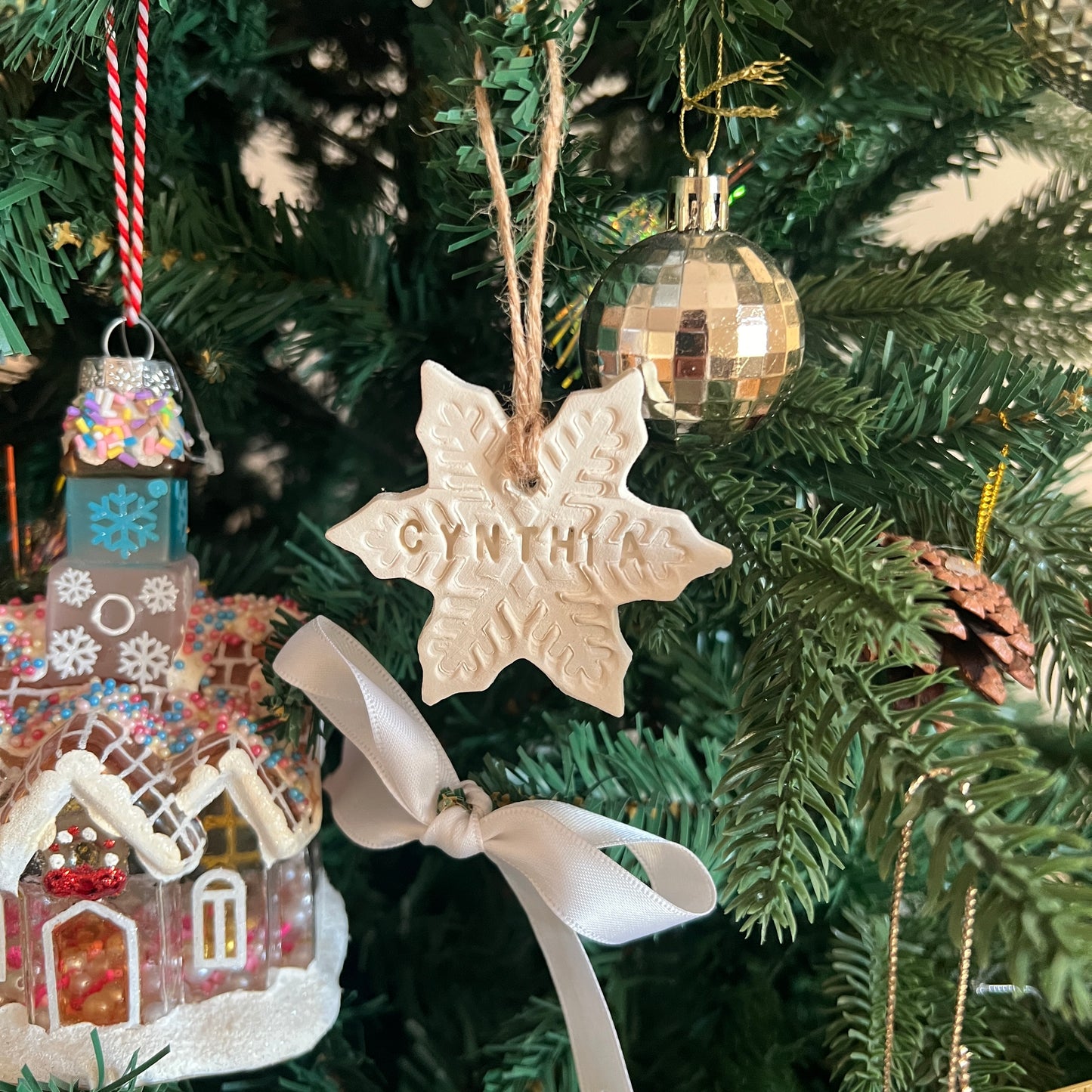 Customizable Snowflake Christmas Ornament – Personalized Holiday Gift